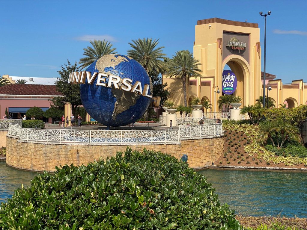 Universal Orlando Complete Guide | Barefoot Vacation Travel